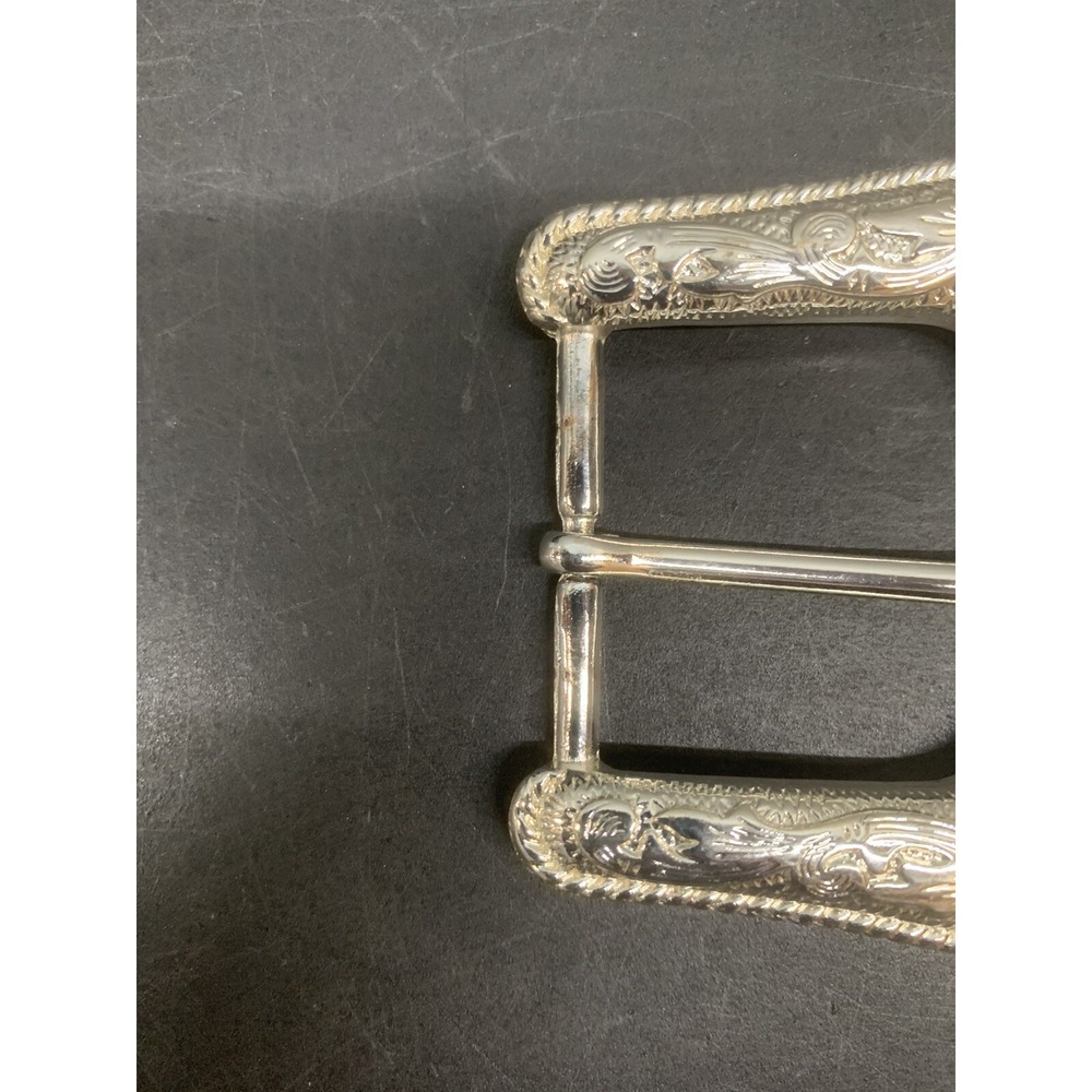 Taiwan ROC Silver Color Western Belt Buckle With Flower Pattern & Rope Outline - Picture 3 of 8